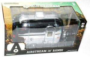 Greenlight Airstream 16' Bambi 1/24