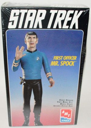 First Officer Mr. Spock Figure Kit