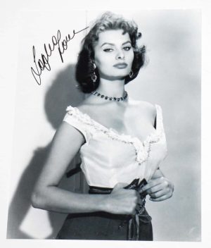 Sofia Loren Signed 8X10 Photo