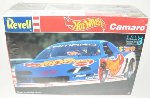 Revell Hot Wheels Camaro Kit