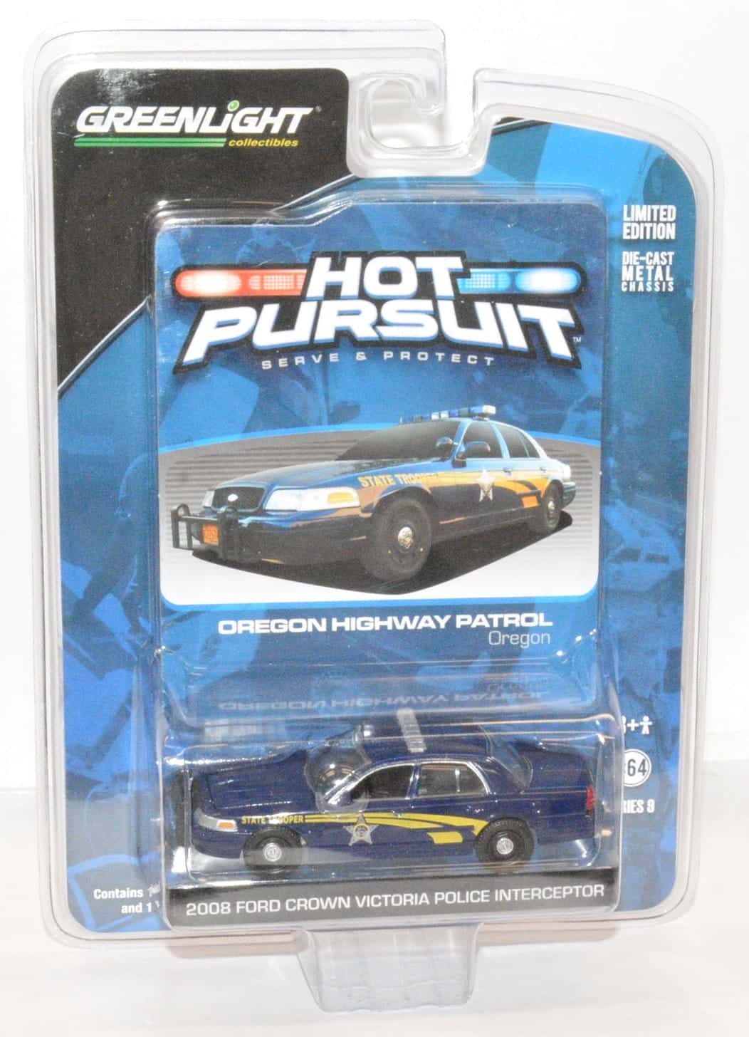 Greenlight Hot Pursuit Patrol 2008 Ford Crown Victoria