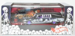 Hot Wheels 2007 Custom Car Show Japan The World of Voltaire Set