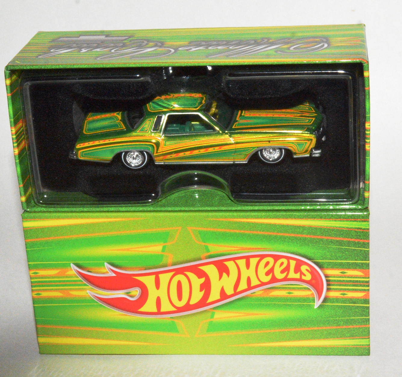 Hot Wheels RLC 1975 Chevrolet Monte Carlo - Universal