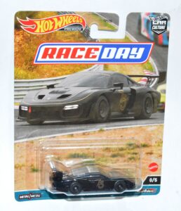 Hot Wheels Premium Car Culture Race Day Porsche 935 Chase